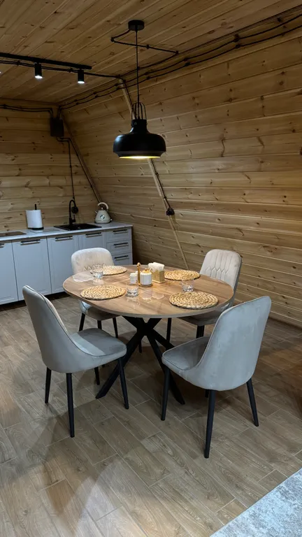 Уютный домик с панорамным видом на горы