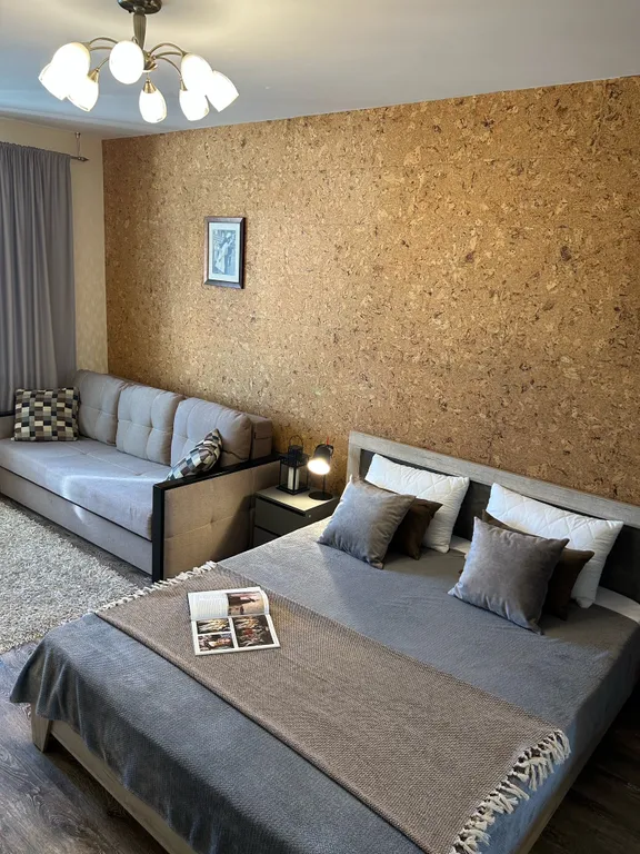 Просторная и теплая квартира с панорамным видом в центре города