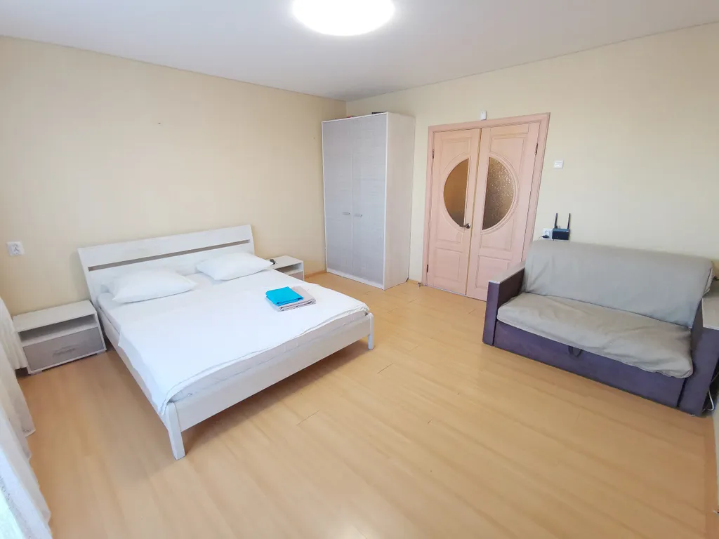 Большая квартира в тихом дворе