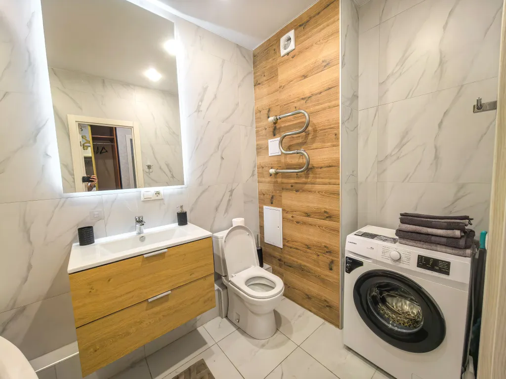 Новая 2к квартира в центре рядом с метро