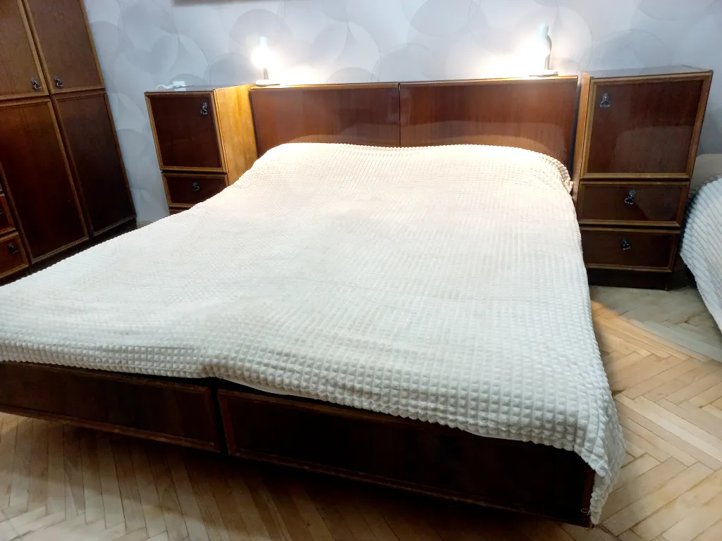 Атмосферная просторная квартира в центре города с шикарными видами