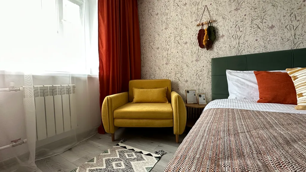 Яркий просторный апартамент около ЖД вокзала