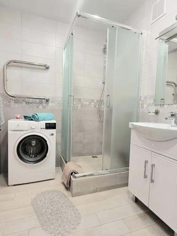 Великолепная квартира на улице фонарей в центре