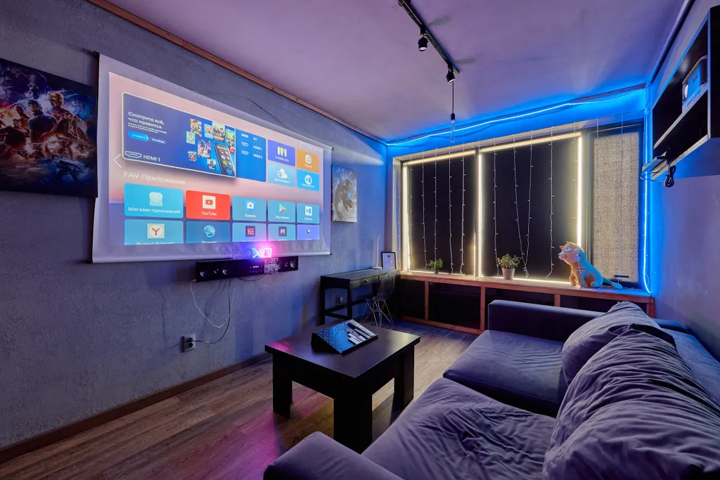 Квартира 9-местные апартаменты с РSP4/3 c игpами, неонoвой подcветкой — аренда посуточно в Екатеринбург