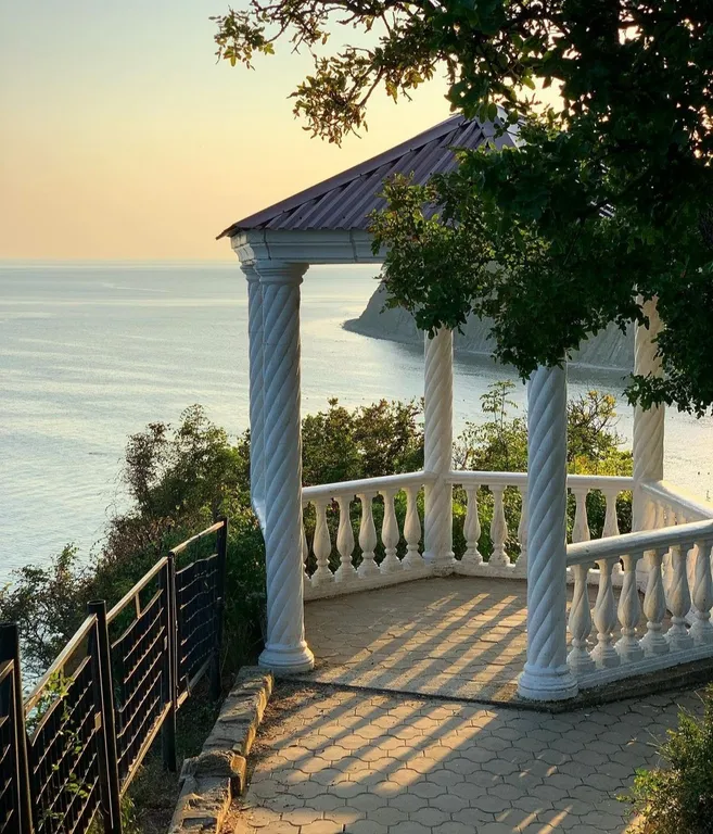 Домик у моря