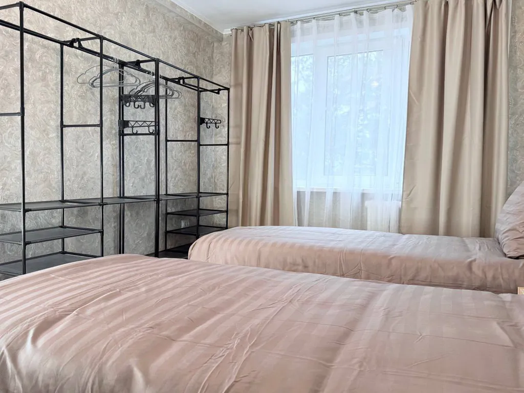 Двухкомнатная в спальном районе