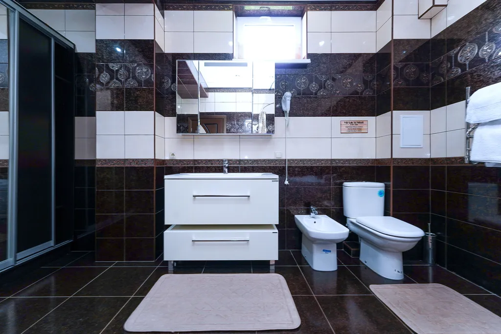 Дом с бассейном