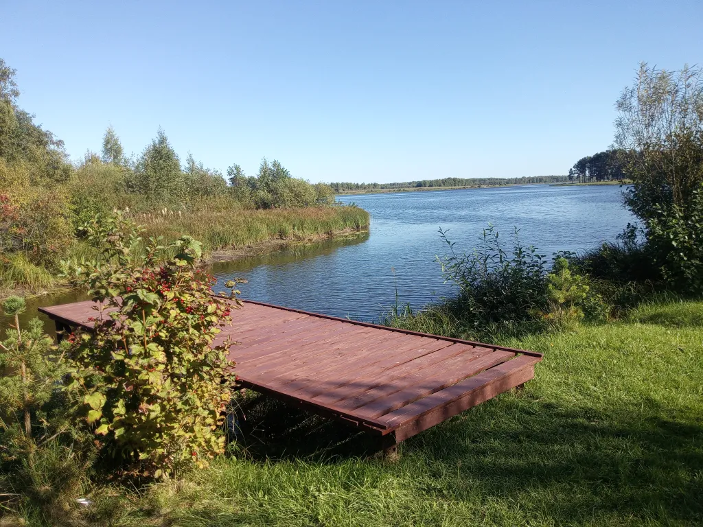 Дом с видом на озеро