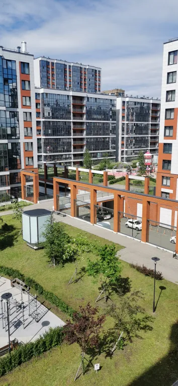 Красивая квартира рядом с парком и метро