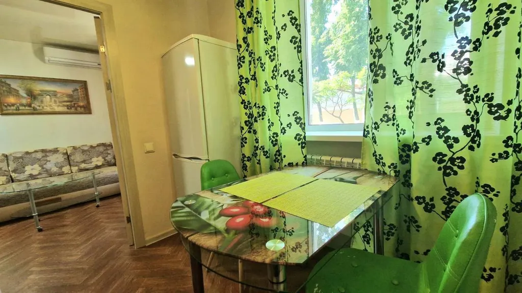 Двушка в парковой зоне