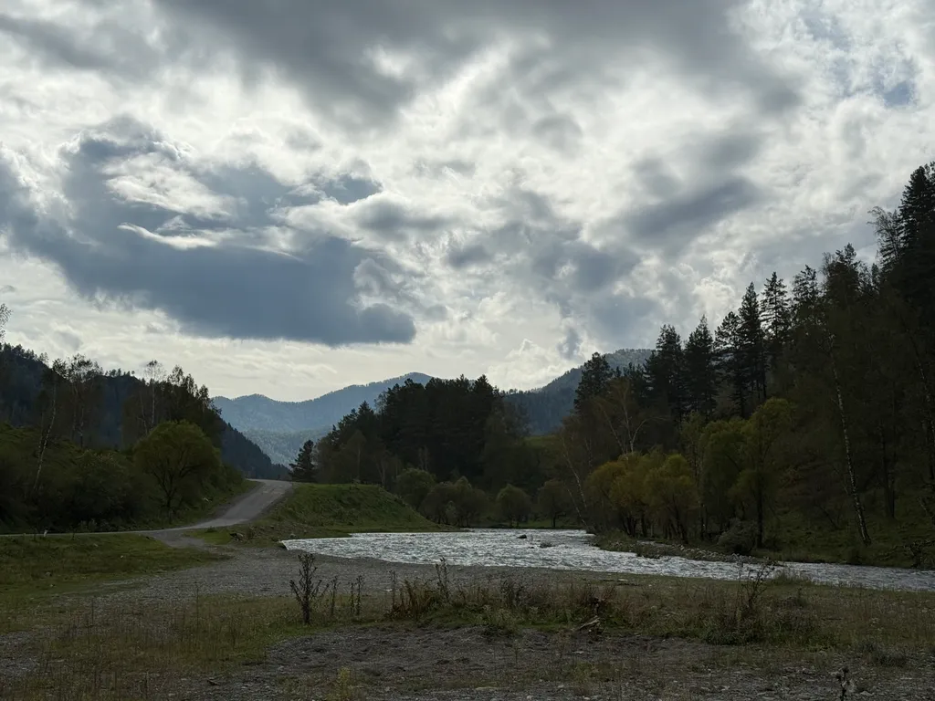 Уютный дом вдали от шума