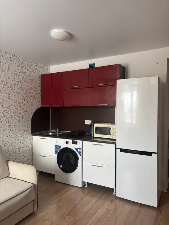 1-комнатная квартира рядом с КГЦО и МНТК