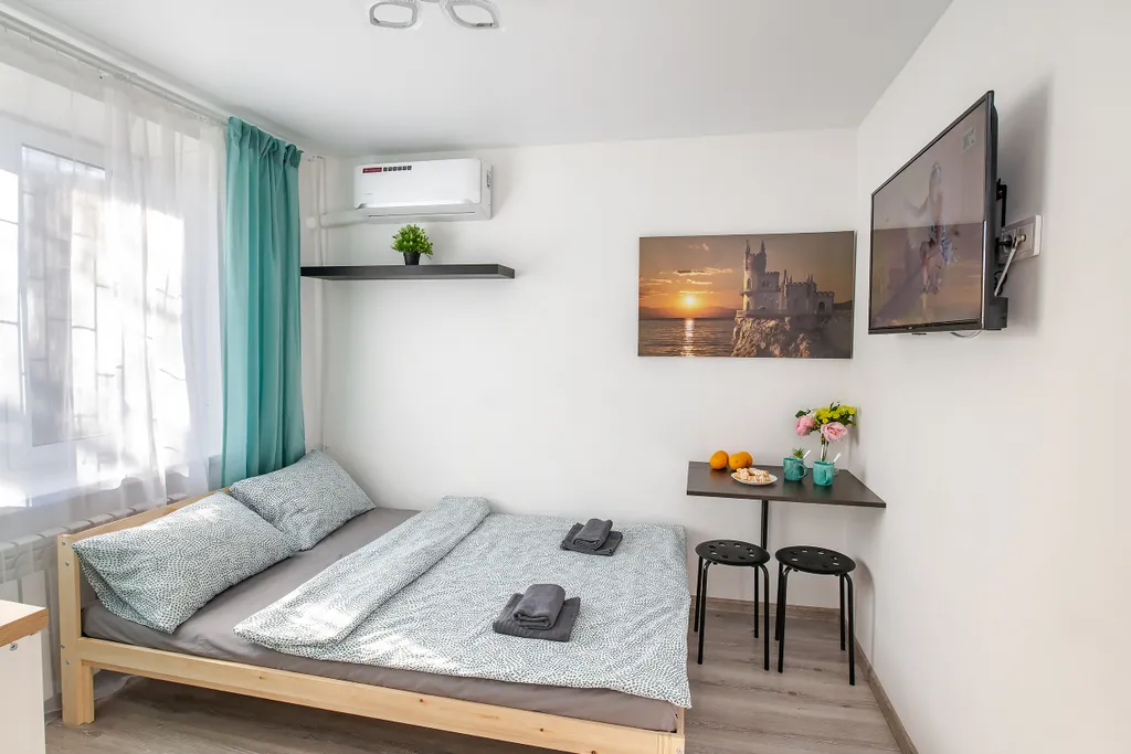 Уютная комната-студия на Второй речке рядом с автовокзалом