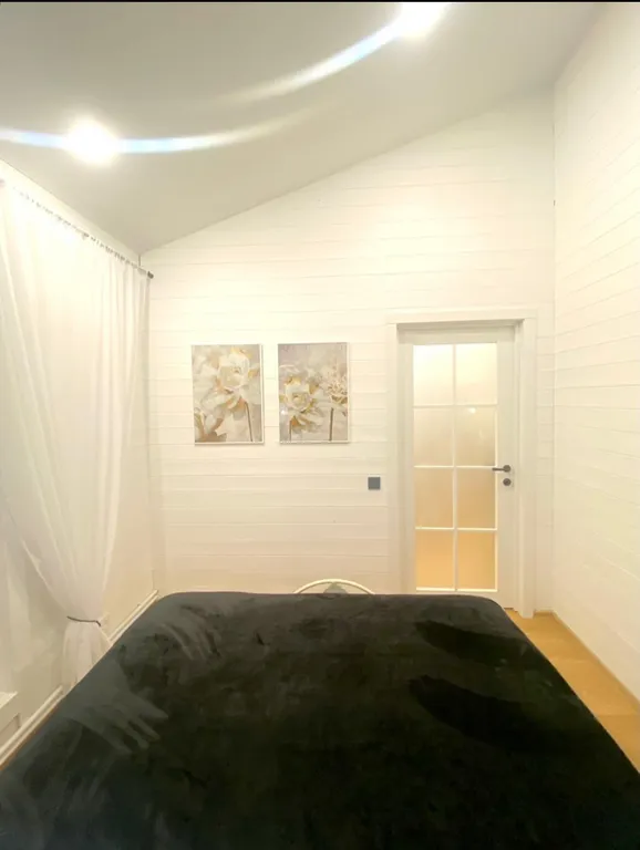 Коттедж Уютный новый гостевой дом в городе — Санкт-Петербург