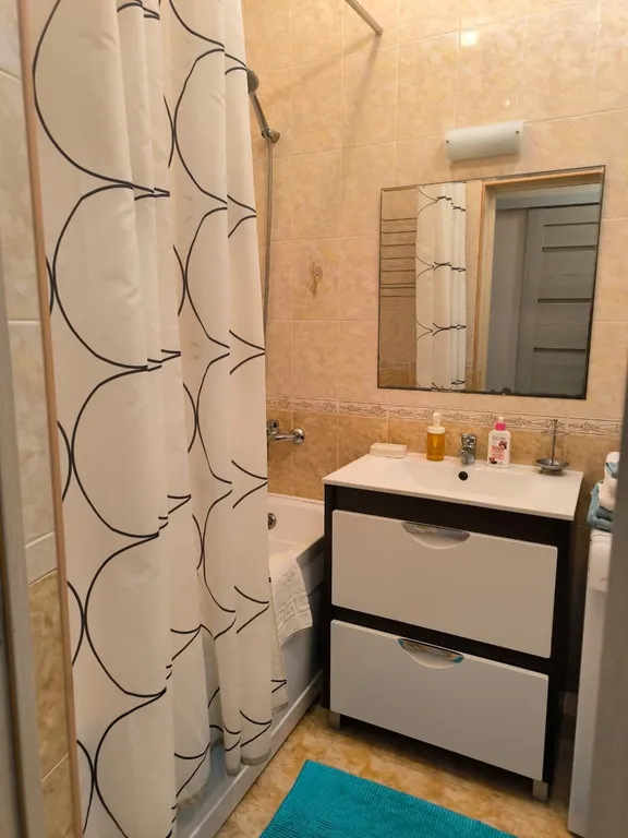 Классная квартира с видом на горы