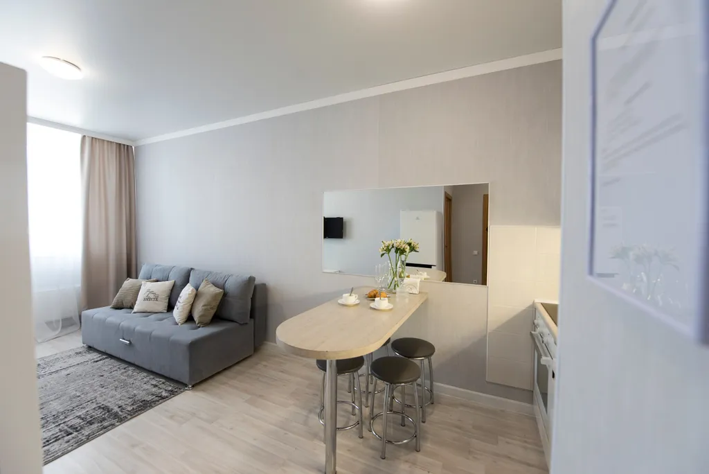 Однокомнатная квартира-студия недалеко от Волга спорт арены