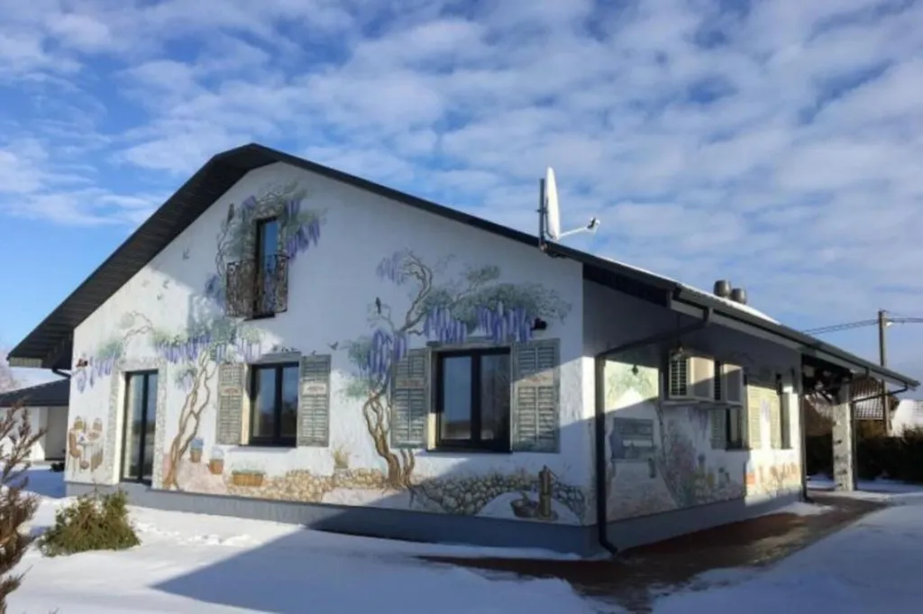 Коттедж 4-комнатный Дом — аренда посуточно в Минск