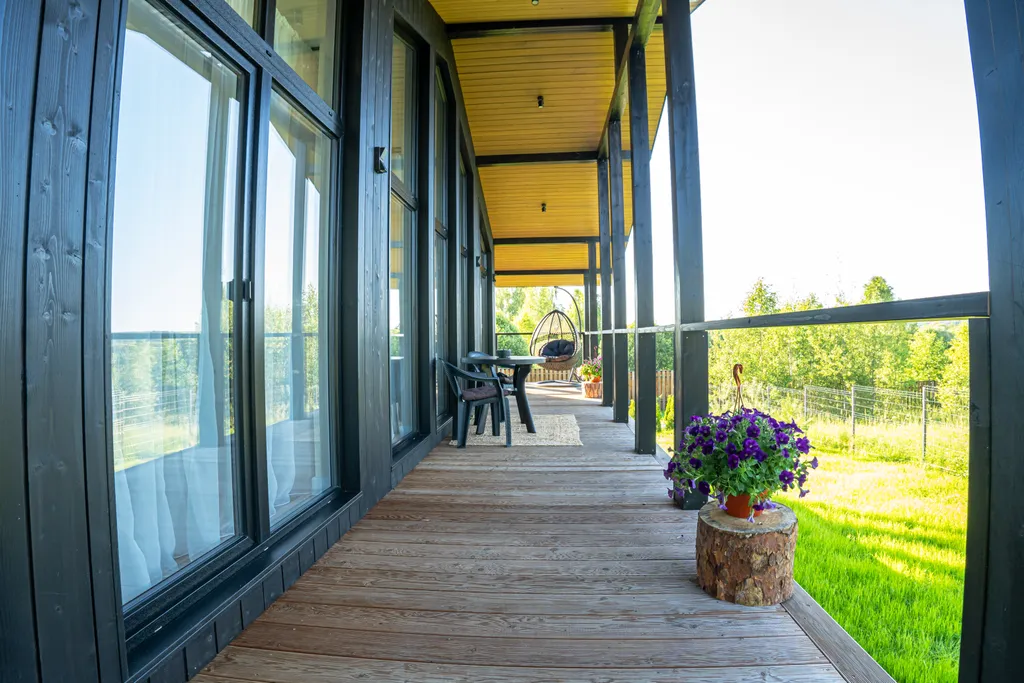 Новый Дом с видом на лес