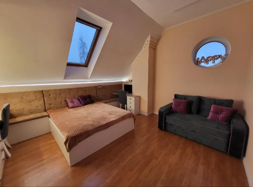 4-комнатный Дом