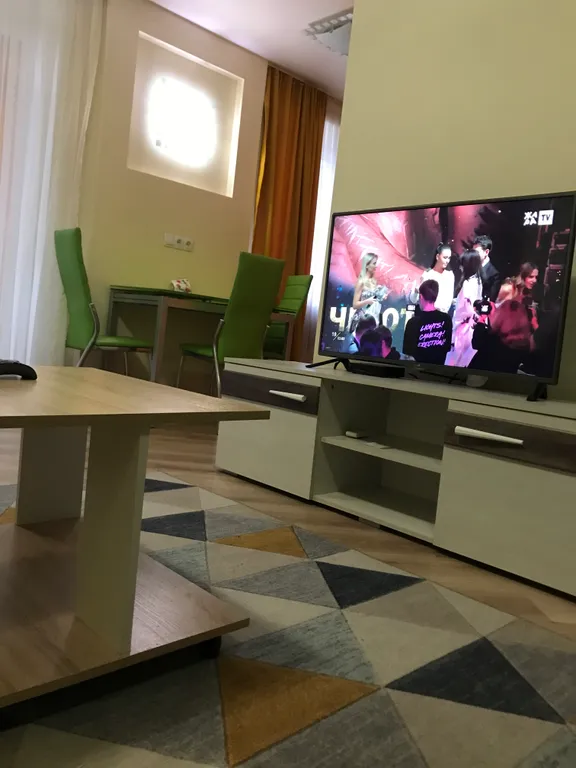 Уютная квартира в центре — аренда посуточно в Шахты