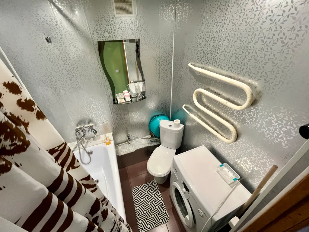 Однокомнатная квартира люкс в районе Универсама-2