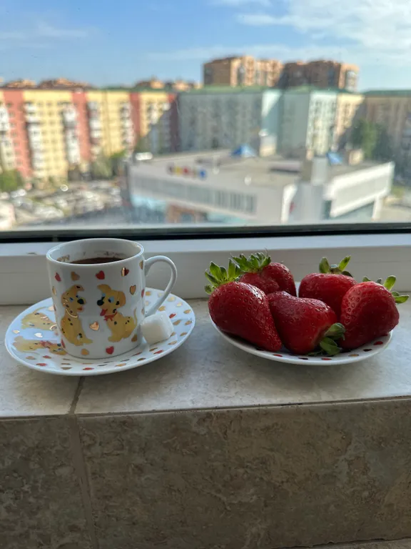 Уютная квартира в центре города, а самое главное три минуты до моря