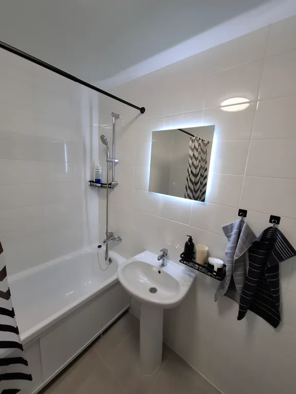 Евродвушка в Изумрудном Городе