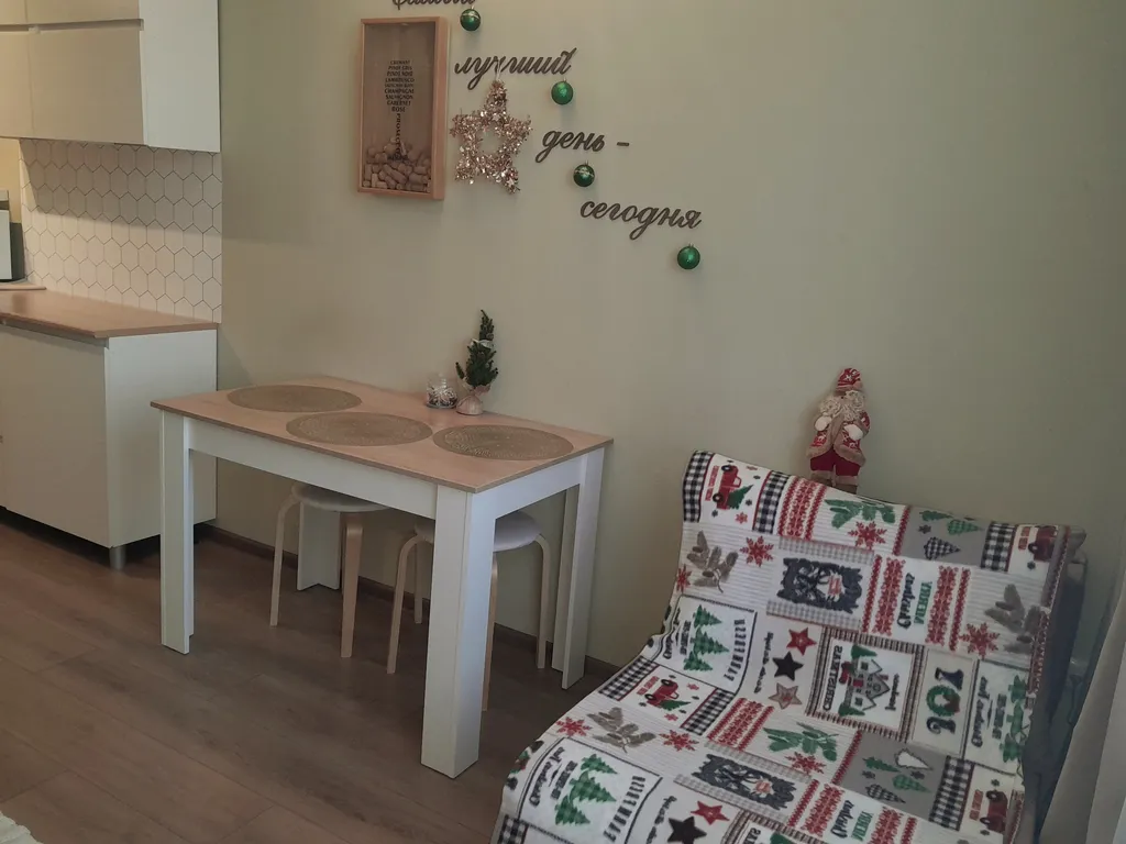 Уютная студия Монблан в центре зеленой поляны до Глц 4 мин