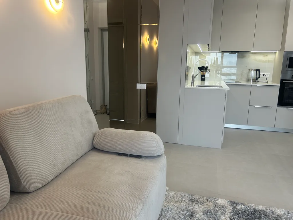 Шикарная квартира в центре рядом с вокзалами, ЖД больницей.