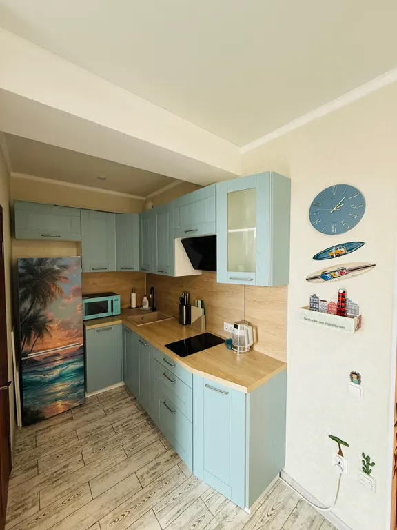 Квартира Квартира Уютная евродвушка с балконом рядом с морем в центре Адлера — Сириус