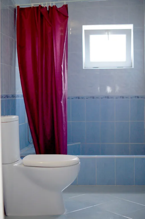 Двухкомнатный номер для большой семьи или дружной компании удобства