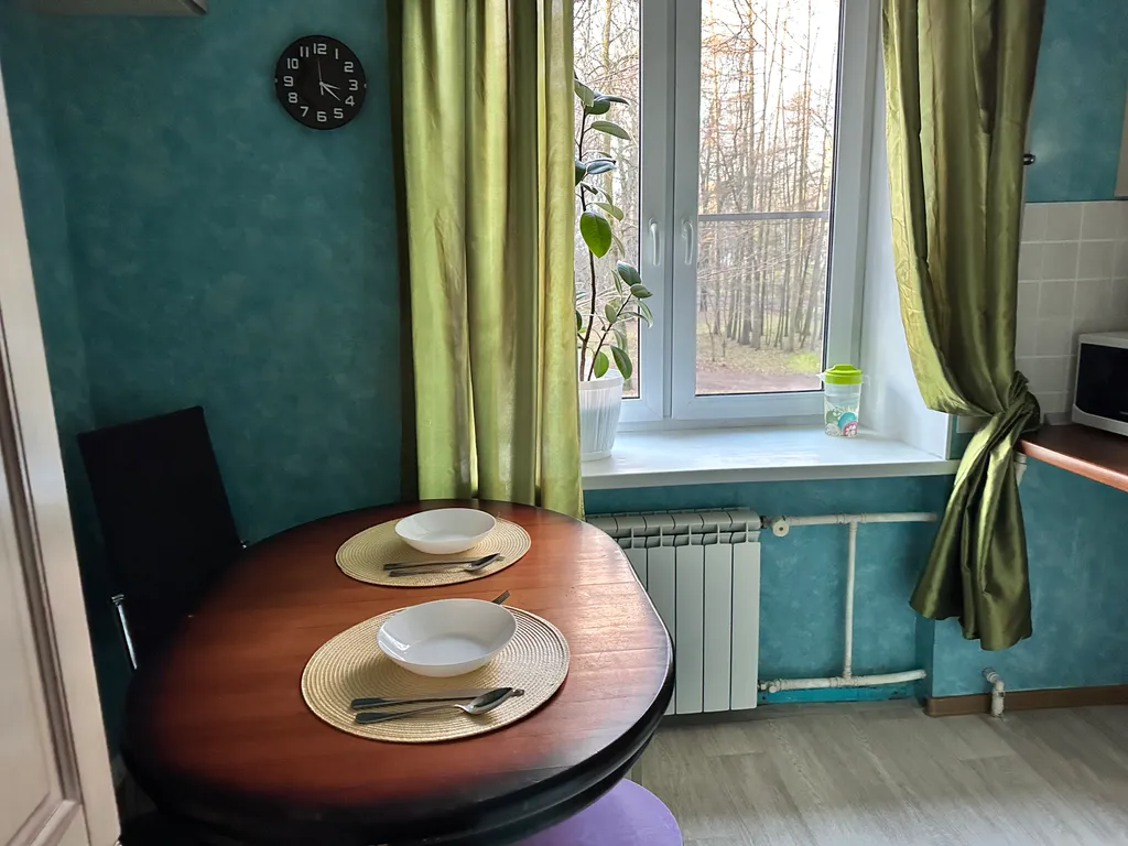 1-комнатная квартира рядом с клиниками Алмазова, Альмадея, Пульманалог