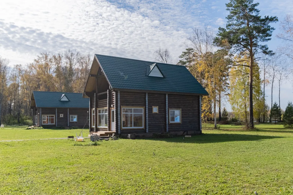 Комфортный дом у реки