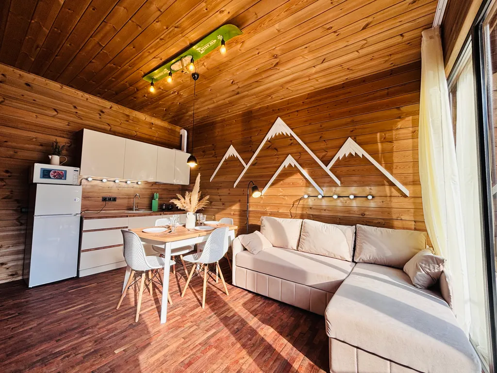 Апартаменты у озера с панорамой гор