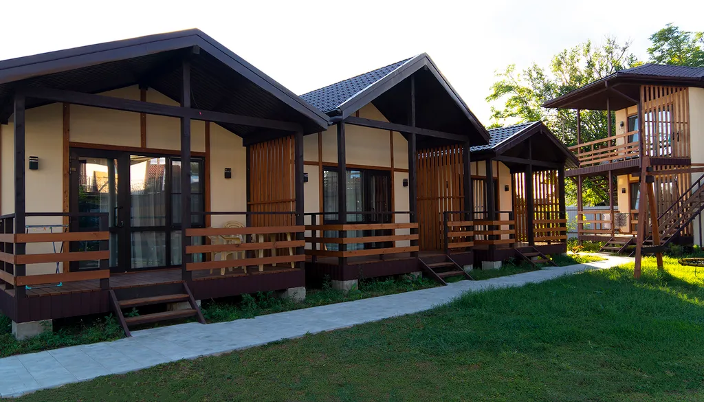 Коттедж 1-комнатный Дом — Кучугуры