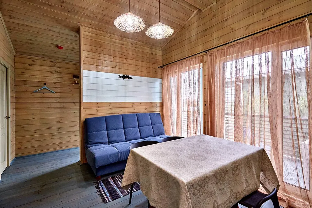 Коттедж 3-комнатный Дом — аренда посуточно в Голубицкая