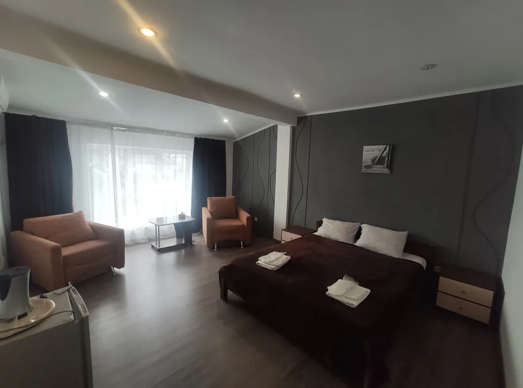 Коттедж 1-комнатный Дом — аренда посуточно в Алушта