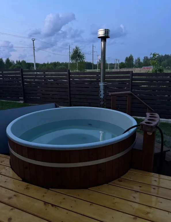 Дом с панорамными окнами в стиле Barn House