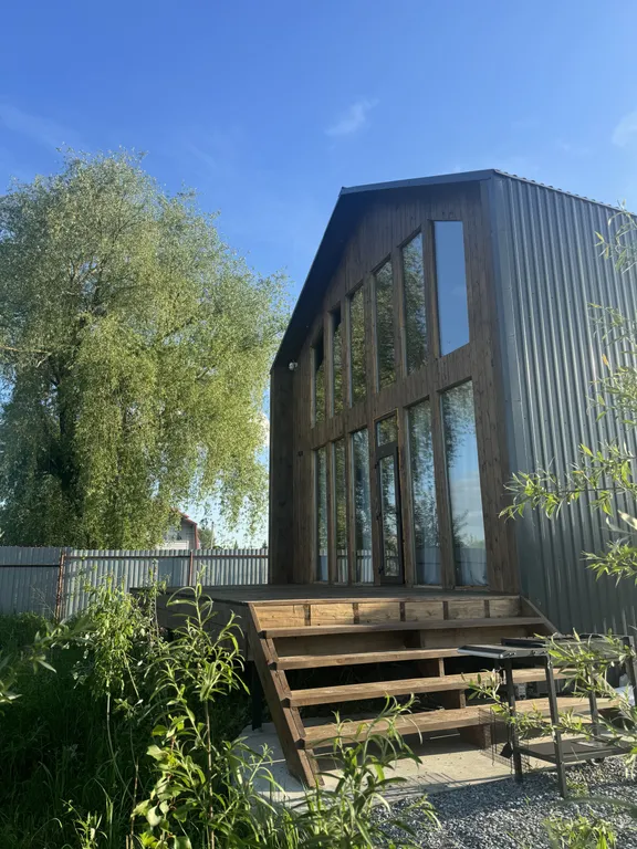 Новый год свободен