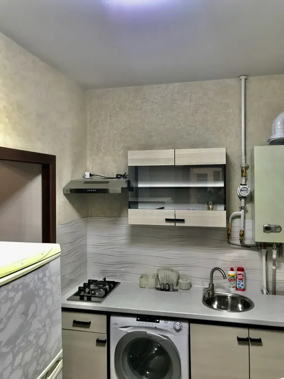 Квартира в парке, на каскадной лестнице, центр, первая-курортная