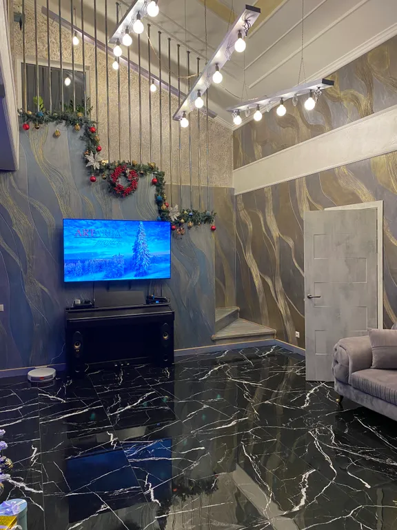 Шикарный и просторный двух этажный коттедж со вторым светом и баней