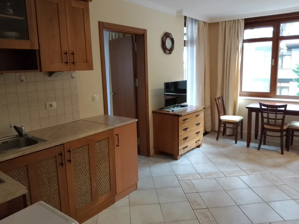 Трехкомнатный люкс в соснах у моря в Санта Марина