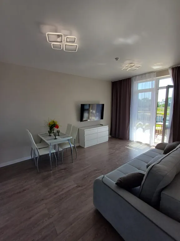 298 Квартира с бассейном на 4 человека