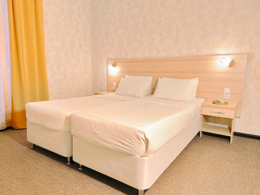 Квартира 4х комнатные 8ми местные с видом на территорию — Витязево