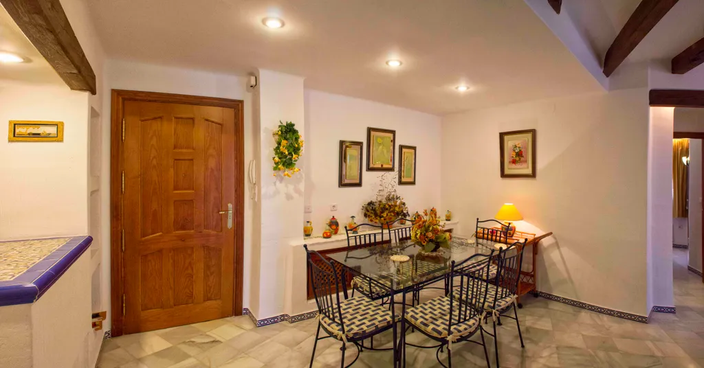 4-комнатная Квартира