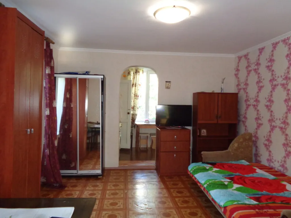 Уютная квартира в центре города — аренда посуточно в Ялта