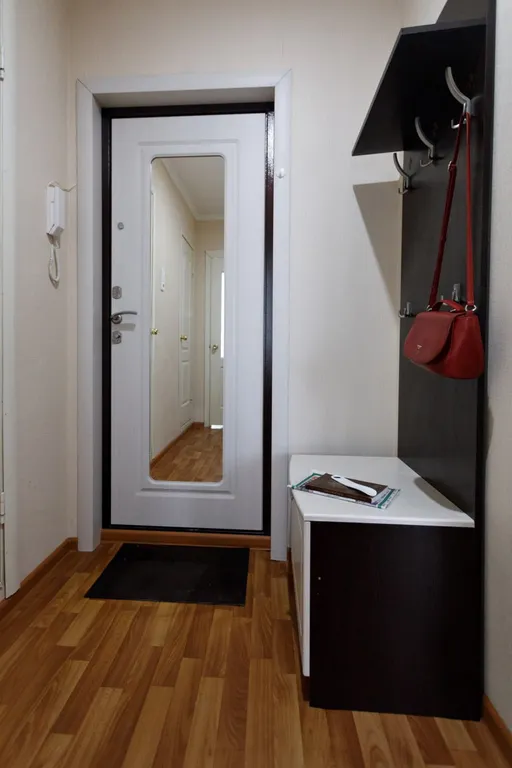 Уютная квартира в удобной локации около мнтк