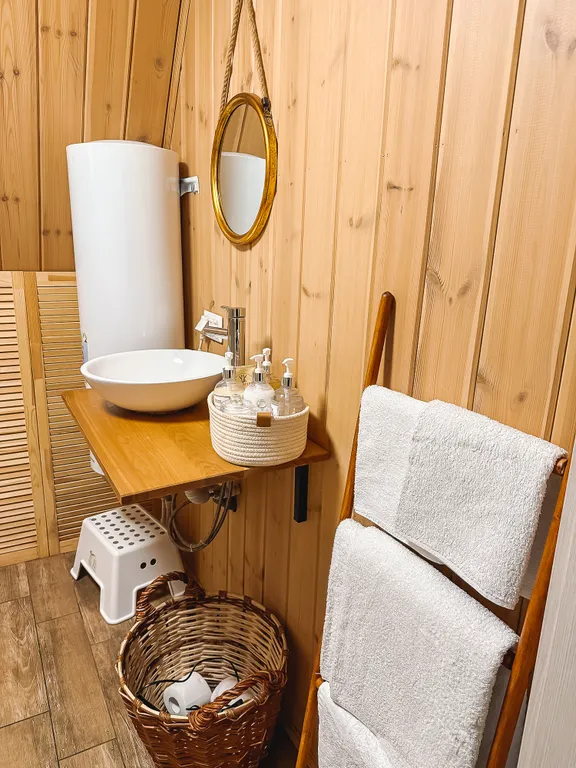 Коттедж Треугольный домик 36м2 с завтраком — Куровское