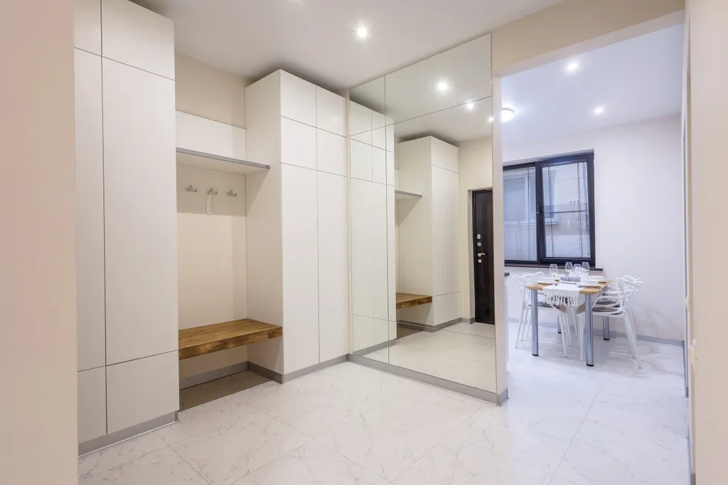 Квартира MyHomeYourHome в клубном доме с бассейном