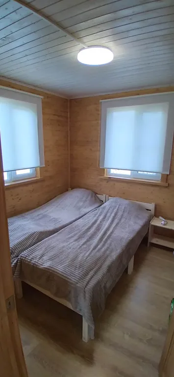 Небольшой дом на острове